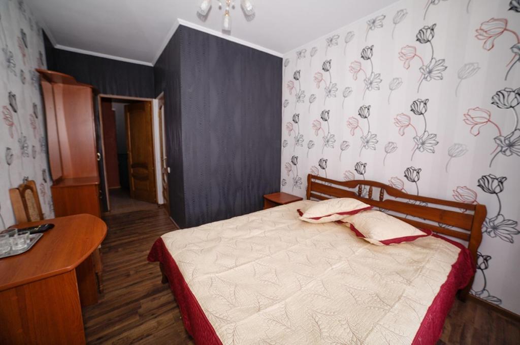 Corner House Hotell Lutsk Eksteriør bilde