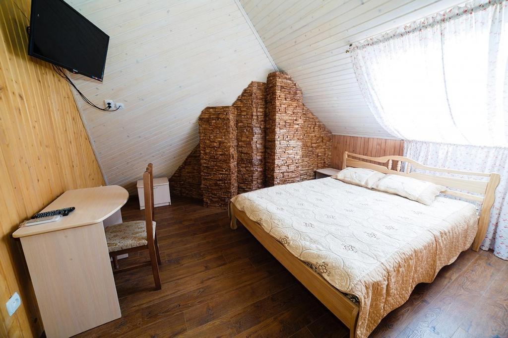 Corner House Hotell Lutsk Eksteriør bilde
